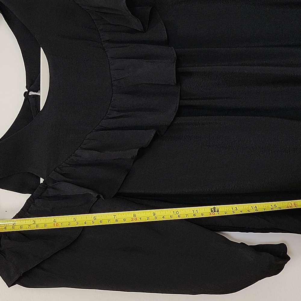 Anthro MAEVE RUFFLE COLD SHOULDER CUT OUT LIGHTWEIGHT BLACK DRESSY BLOUSE SIZE 2 - Picture 15 of 15